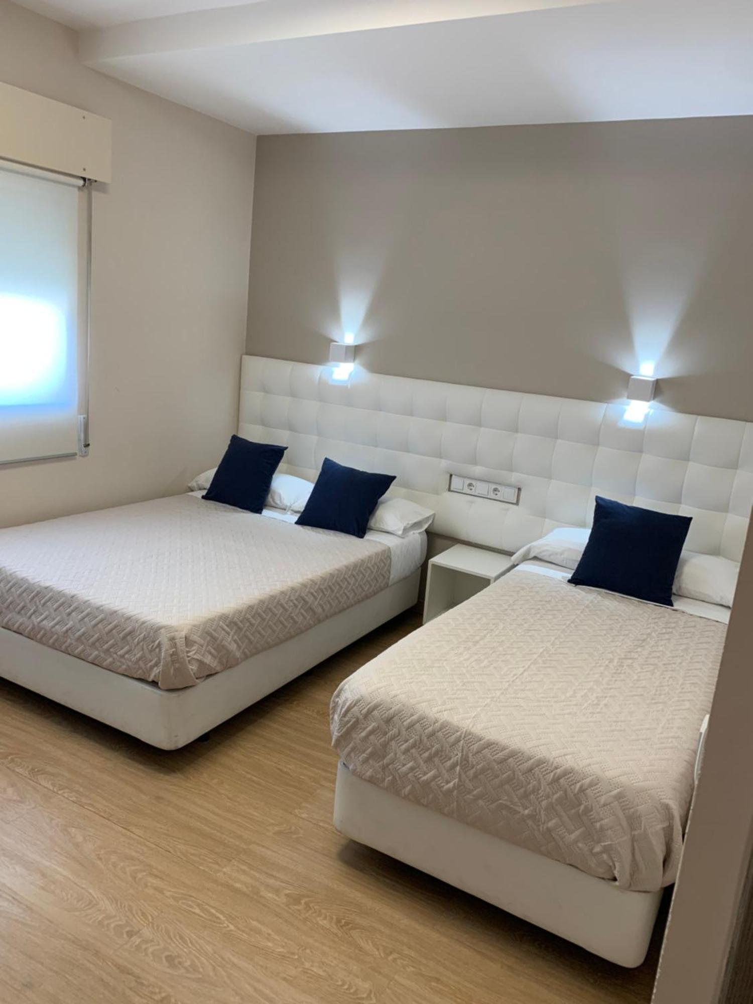 Hostal El Rocio Паракуэльос-де-Харама Экстерьер фото